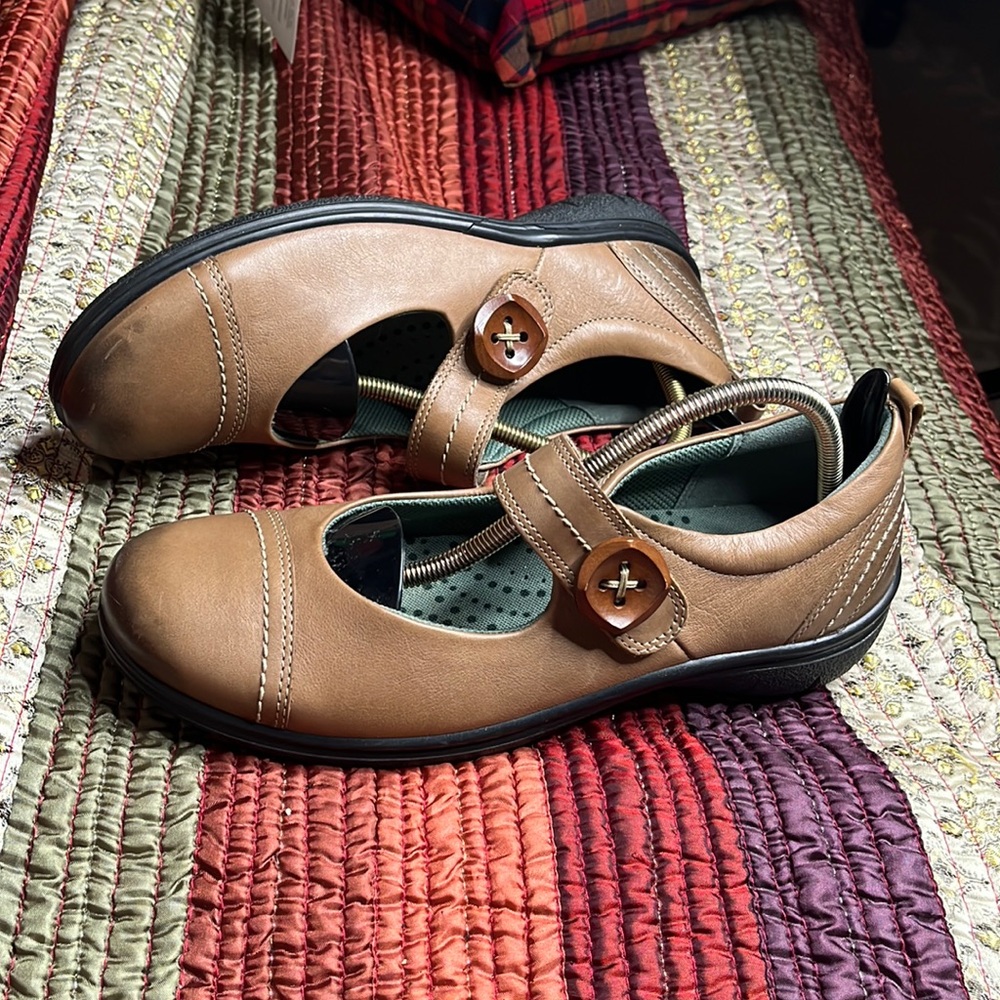 Ecco Clay Brown Mary Jane Comfort Foam Flats